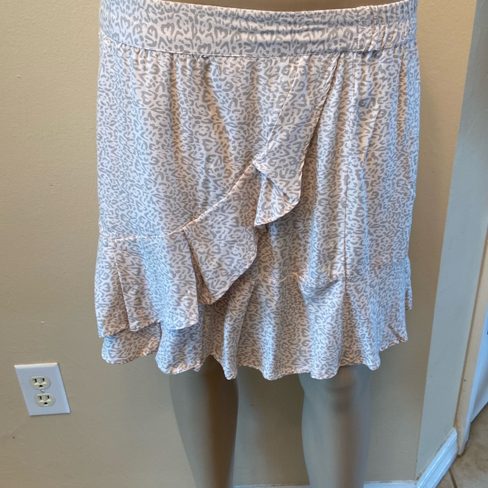 Sim & Sam Grey Leopard mini skirt